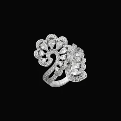 Precious Lace Vague